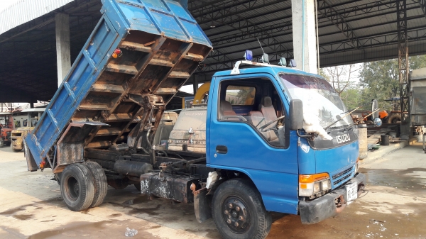 Isuzu Npr 66LX5 ดั้ม ช่วงล่าง F เครื่อง 120 สภาพพร้อมใช้ ทะเบียนพร้อมโอน