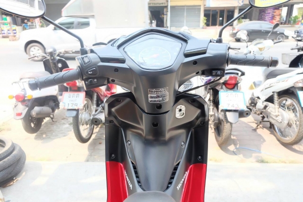 ขายฮอนด้า เวฟ 110i สีแดง-ดำ สตาร์ทมือ ขายฮอนด้า เวฟ 110i สีแดง-ดำ สตาร์ทมือ