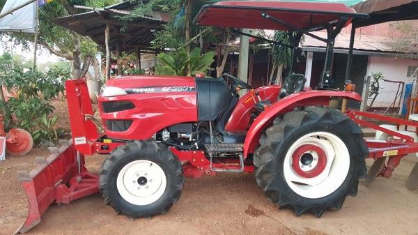 ขายรถไถ YANMAR393T ใบมีดดันดิน+ผานบุกเบิกcmt ทำงาน400ชม. ขายรถไถ YANMAR393T ใบมีดดันดิน+ผานบุกเบิกcmt ทำงาน400ชม.