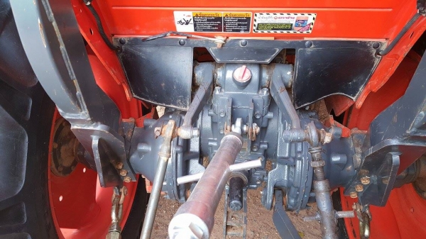 ขายรถไถมือสอง KUBOTA L4708SP ใบมีดดันดิน+ผานพรวนcmt รถปี57 ใช้งาน1015ชม.