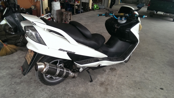 ซูซูกิสกายเวฟ400ccปี2004สภาพสวยเครื่องเงียบบิดตามมือครับ เอกสารอินวอย+ส.พ.ม