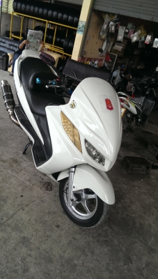 ซูซูกิสกายเวฟ400ccปี2004สภาพสวยเครื่องเงียบบิดตามมือครับ เอกสารอินวอย+ส.พ.ม