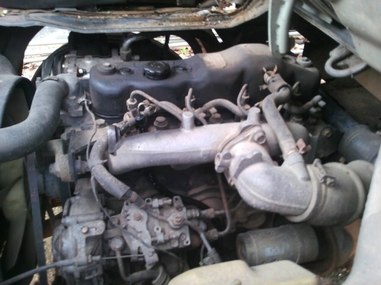 รถอีซูซุ 4 ล้อ NKR 88 แรงม้า. ปี 33.   สนใจติดต่อ  081 - 6079515