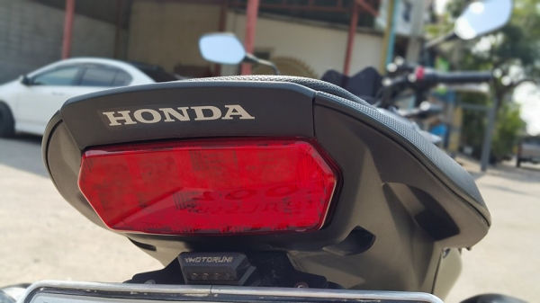 CB650F 2014 วิ่งน้อยมาก ยางโตมิชลินใหม่ ไม่แพง ต่อรองราคาได้ครับ CB650F 2014 วิ่งน้อยมาก ยางโตมิชลินใหม่ ไม่แพง ต่อรองราคาได้ครับ