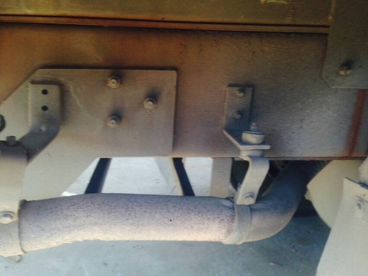 รถฮีโน่ 10 ล้อ รั้ว ( ไม่ดั้ม )  FM1J  260 แรงม้า. ปี 48  ( ขาย แม่ , ลูก. )     สนใจติดต่อ  081 - 6079515