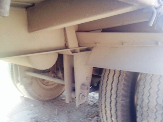 รถฮีโน่ 10 ล้อ รั้ว ( ไม่ดั้ม )  FM1J  260 แรงม้า. ปี 48  ( ขาย แม่ , ลูก. )     สนใจติดต่อ  081 - 6079515