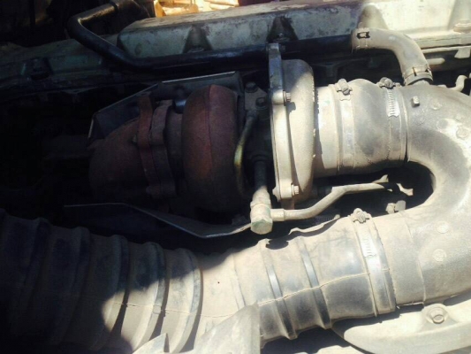 รถฮีโน่ 10 ล้อ รั้ว ( ไม่ดั้ม )  FM1J  260 แรงม้า. ปี 48  ( ขาย แม่ , ลูก. )     สนใจติดต่อ  081 - 6079515