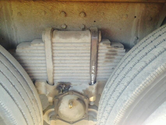 รถฮีโน่ 10 ล้อ รั้ว ( ไม่ดั้ม )  FM1J  260 แรงม้า. ปี 48  ( ขาย แม่ , ลูก. )     สนใจติดต่อ  081 - 6079515