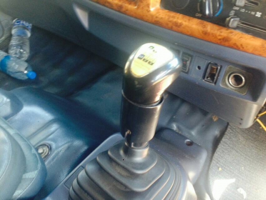 รถฮีโน่ 10 ล้อ รั้ว ( ไม่ดั้ม )  FM1J  260 แรงม้า. ปี 48  ( ขาย แม่ , ลูก. )     สนใจติดต่อ  081 - 6079515