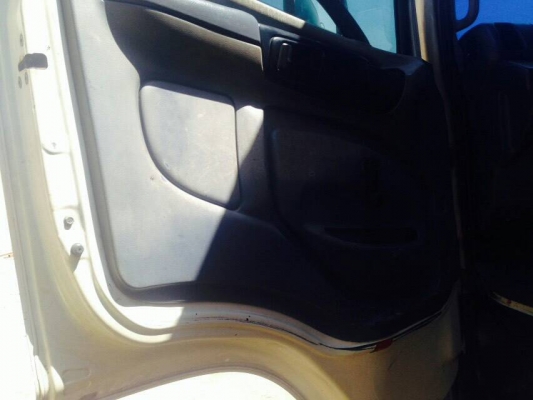 รถฮีโน่ 10 ล้อ รั้ว ( ไม่ดั้ม )  FM1J  260 แรงม้า. ปี 48  ( ขาย แม่ , ลูก. )     สนใจติดต่อ  081 - 6079515