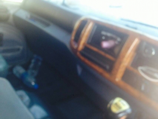 รถฮีโน่ 10 ล้อ รั้ว ( ไม่ดั้ม )  FM1J  260 แรงม้า. ปี 48  ( ขาย แม่ , ลูก. )     สนใจติดต่อ  081 - 6079515