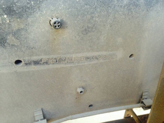 รถฮีโน่ 10 ล้อ รั้ว ( ไม่ดั้ม )  FM1J  260 แรงม้า. ปี 48  ( ขาย แม่ , ลูก. )     สนใจติดต่อ  081 - 6079515