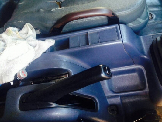 รถฮีโน่ 10 ล้อ รั้ว ( ไม่ดั้ม )  FM1J  260 แรงม้า. ปี 48  ( ขาย แม่ , ลูก. )     สนใจติดต่อ  081 - 6079515