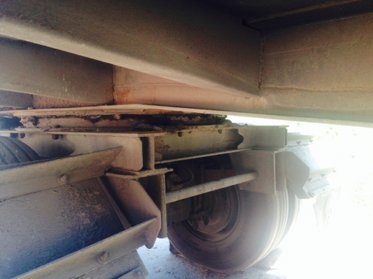 รถฮีโน่ 10 ล้อ รั้ว ( ไม่ดั้ม )  FM1J  260 แรงม้า. ปี 48  ( ขาย แม่ , ลูก. )     สนใจติดต่อ  081 - 6079515