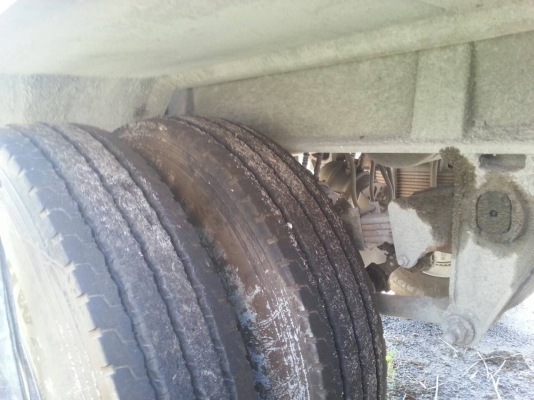 ขายหาง พื้นเรียบ สามมิต 3 เพลา. แท้  ปี 54.    สนใจติดต่อ  081 - 6079515