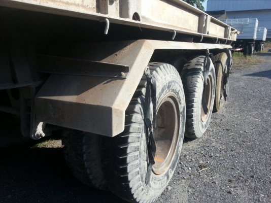 ขายหาง พื้นเรียบ สามมิต 3 เพลา. แท้  ปี 54.    สนใจติดต่อ  081 - 6079515