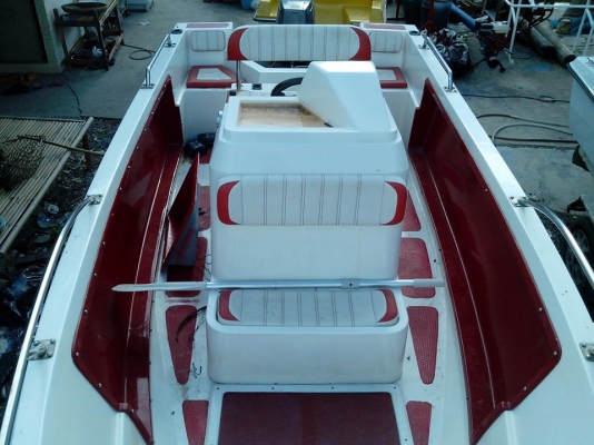 เรือ18ฟุตสั่งต่อ