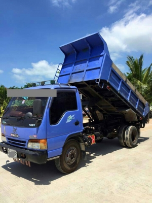 ขออนุญาติขายรถ 6 ล้อดั้มปประกิบ120 แรงสวยพร้อมใช้งานพร้อมโอน  ราคา  360000 สนใจติดต่อ  0853224877-=0988930465