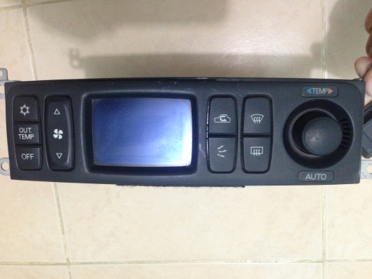 สวิทซ์แอร์ digital mitsubishi lancer ck2 1000 บาท