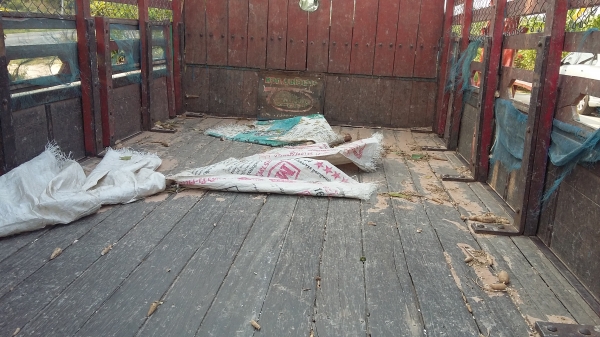 ขาย 6 ล้อ 100เเรงม้า รถสวยพร้อมใช้งาน