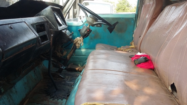 ขาย 6 ล้อ 100เเรงม้า รถสวยพร้อมใช้งาน