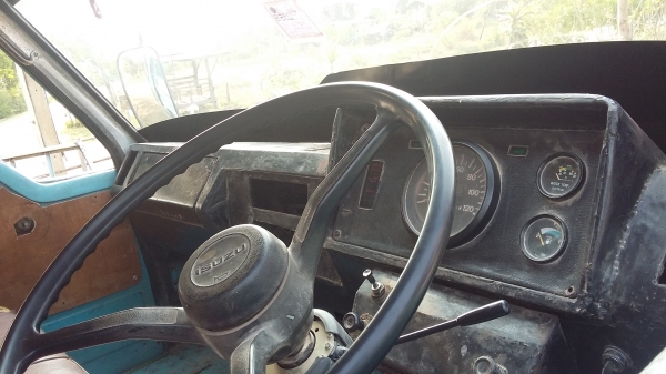 ขาย 6 ล้อ 100เเรงม้า รถสวยพร้อมใช้งาน