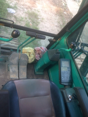 ขายแบคโฮ KOMATSU PC120 รุ่น5