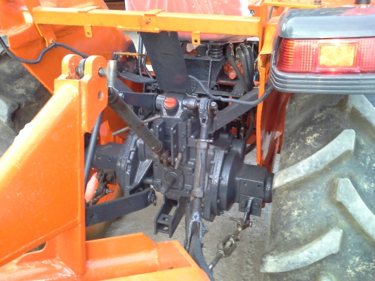 จัดไฟล์แนนท์ได้ครับ  ขาย คูโบต้า L3408 ใบดันหน้า ฝานพรวน 5*22