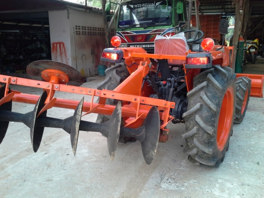 จัดไฟล์แนนท์ได้ครับ  ขาย คูโบต้า L3408 ใบดันหน้า ฝานพรวน 5*22
