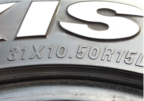 ยาง Mud Maxxis 31 10.5 R15 ปี12 ดอกเต็ม สวยคม ไม่มีปะ ราคาไม่มีปะ