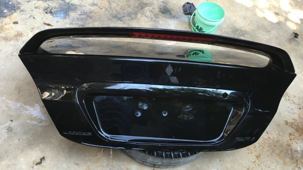 ขายฝาท้ายมิตซูแลนด์เซอร์