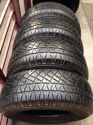 ยาง Michelin Latitude 265 70 16 กลางปี14 ดอกเต็ม ใช้กันยาว ราคาไม่แพง