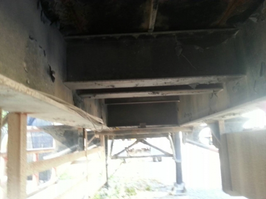 ขายหาง พื้นเรียบ พนัส 3 เพลา. ยัด.  ปี 47.    สนใจติดต่อ  081 - 6079515