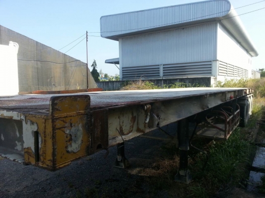 ขายหาง พื้นเรียบ พนัส 3 เพลา. ยัด.  ปี 47.    สนใจติดต่อ  081 - 6079515