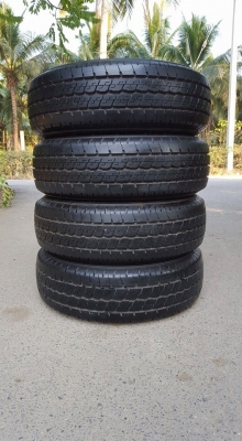 ขายยางดันลอปถอดป้ายแดง ขอบ15 4เส้น ราคา 7,500 บาท