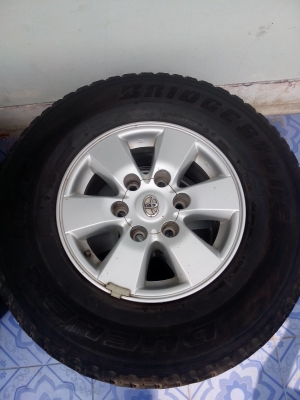 แม็กวีโก้ขอบขอบ 15 พร้อมยาง Bridgestone 255/70R15