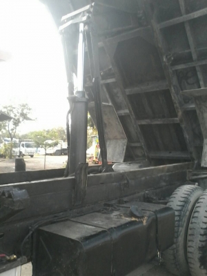 ขายรถ6ล้อดั้ม Hino Mega212แรง FG1Jยูโร2ปี48กระบะดั้มดินยาว4.10มยาง1000