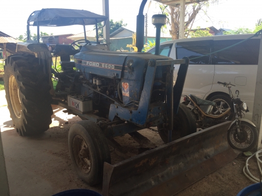 ขายด่วน รถไถ FORDรุ่น6600 T1 ขายด่วน รถไถ FORDรุ่น6600 T1