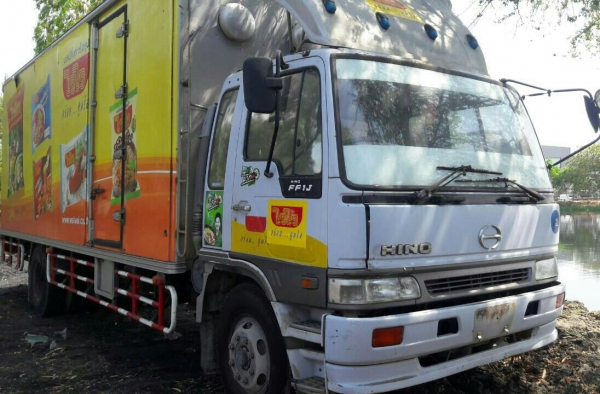 ขาย 2คัน หกล้อ ฮีโน่ FF1J-210แรง ยาว7.20ม และ FD1J 260แรง 'ช่วงยาว9ม สภาพดีสวยบางเดิมพร้อมใช้งาน เล่มทะเบียนพร้อมโอน มี 2คัน คันละ 695,000บ รถสวยๆราคาเบาๆ ขาย 2คัน หกล้อ ฮีโน่ FF1J-210แรง ยาว7.20ม และ FD1J 260แรง 'ช่วงยาว9ม สภาพดีสวยบางเดิมพร้อมใช้งาน เล่มทะเบียนพร้อมโอน มี 2คัน คันละ 695,000บ รถสวยๆราคาเบาๆ