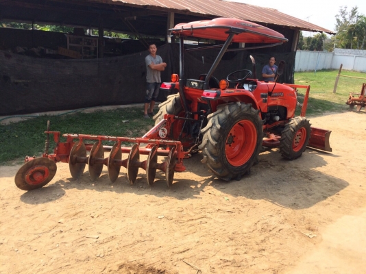 ขายรถไถ36แรงถูกๆ