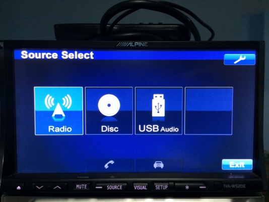 Alpine IVA-W520E รุ่นใหญ่ 24BIT จอทัชสกรีน 7นิ้ว ล้านกว่าสี USB DVD-RW MP3-RW CD-RW FMคลื่นไทย ปรีเอ้า3ชุด ปรีเอ้ากล้องมองหลัง พร้อมรีโมท ลูกเล่นเพียบ เครื่องศูนย์ Mtech สภาพสวย มือ2