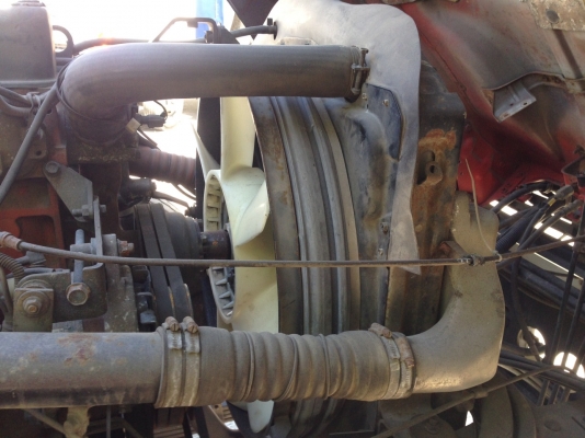 ขายรถบรรทุก 10 ล้อหัวคัสซี ISUZU DECA 270 แรงม้าปี 2546 ราคา 1150000