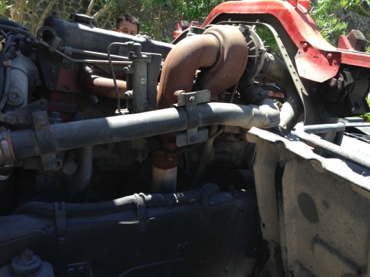 ขายรถบรรทุก 10 ล้อหัวคัสซี ISUZU DECA 270 แรงม้าปี 2546 ราคา 1150000