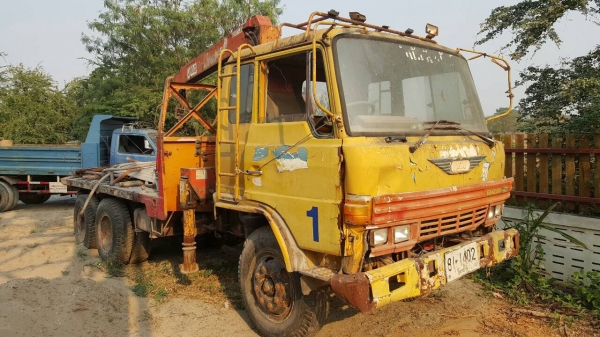 ขาย 10 ล้อ เพลาเดียว ติดเครน UNIC 3 ตัน ไม่มีทะเบียน เครื่อง 6BF1 185 แรงม้า คัสซีหัวยาว พวงมาลัยพาวเวอร์ วางหัว F18 รถใช้งานได้ปกติ ราคาต่อรองได้ครับ ขาย 10 ล้อ เพลาเดียว ติดเครน UNIC 3 ตัน ไม่มีทะเบียน เครื่อง 6BF1 185 แรงม้า คัสซีหัวยาว พวงมาลัยพาวเวอร์ วางหัว F18 รถใช้งานได้ปกติ ราคาต่อรองได้ครับ