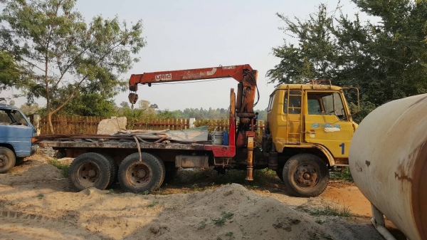 ขาย 10 ล้อ เพลาเดียว ติดเครน UNIC 3 ตัน ไม่มีทะเบียน เครื่อง 6BF1 185 แรงม้า คัสซีหัวยาว พวงมาลัยพาวเวอร์ วางหัว F18 รถใช้งานได้ปกติ ราคาต่อรองได้ครับ