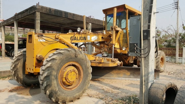 ขาย รถเกรด GALION 850 เอกสารเล่มทะเบียนครบ เครื่องดี ปั้มดี ใช้งานได้ทุกระบบ ยางเต็ม ราคาต่อรองได้ครับ