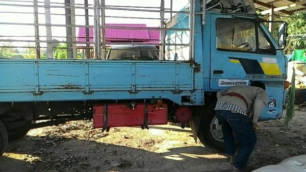 / 6ล้อบรรทุก ISUZU NKR-110 ห้างแท้ ปี32 เครื่อง/เกียร์ เดิม เกียร์สั้นสาย ช่วงล่างเดิม คัสซีพอใช้ต้องเก็บ กระบะพื้นไม้คอกเหล็ก4.30ม.ยาง8.25/16 บอดี้เดิม ตามสภาพ เล่ม ครบ **ขาย ISUZU NKR-110 ห้างแท้ 6ล้อบรรทุก สภาพดี ราคาเบาๆ ISUZU NKR / 6ล้อบรรทุก ISUZU NKR-110 ห้างแท้ ปี32 เครื่อง/เกียร์ เดิม เกียร์สั้นสาย ช่วงล่างเดิม คัสซีพอใช้ต้องเก็บ กระบะพื้นไม้คอกเหล็ก4.30ม.ยาง8.25/16 บอดี้เดิม ตามสภาพ เล่ม ครบ **ขาย ISUZU NKR-110 ห้างแท้ 6ล้อบรรทุก สภาพดี ราคาเบาๆ ISUZU NKR