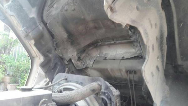 หกล้อ อีซูชุ Daga195ปี40ตู้10บาน ช่วงยาว7.20ม สภาพดีสวยพร้อมใช้งาน ทะเบียนพร้อมโอน