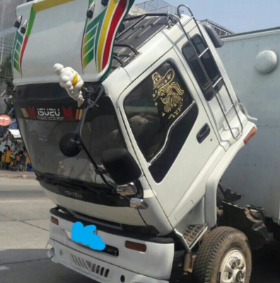 หกล้อ อีซูชุ Daga195ปี40ตู้10บาน ช่วงยาว7.20ม สภาพดีสวยพร้อมใช้งาน ทะเบียนพร้อมโอน