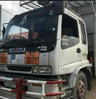 หกล้อใหญ่ อีซูซุ FTR195ปี40 ช่วงยาว 7.20ม สภาพดีเดิมๆสวยพร้อมใช้ ทะเบียนพร้อมโอน ราคา 695,000บ ต่อรองได้